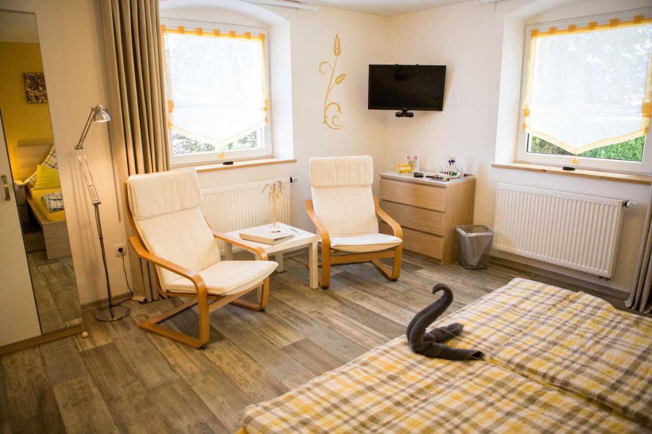 Treppendorfer Apartments エクステリア 写真